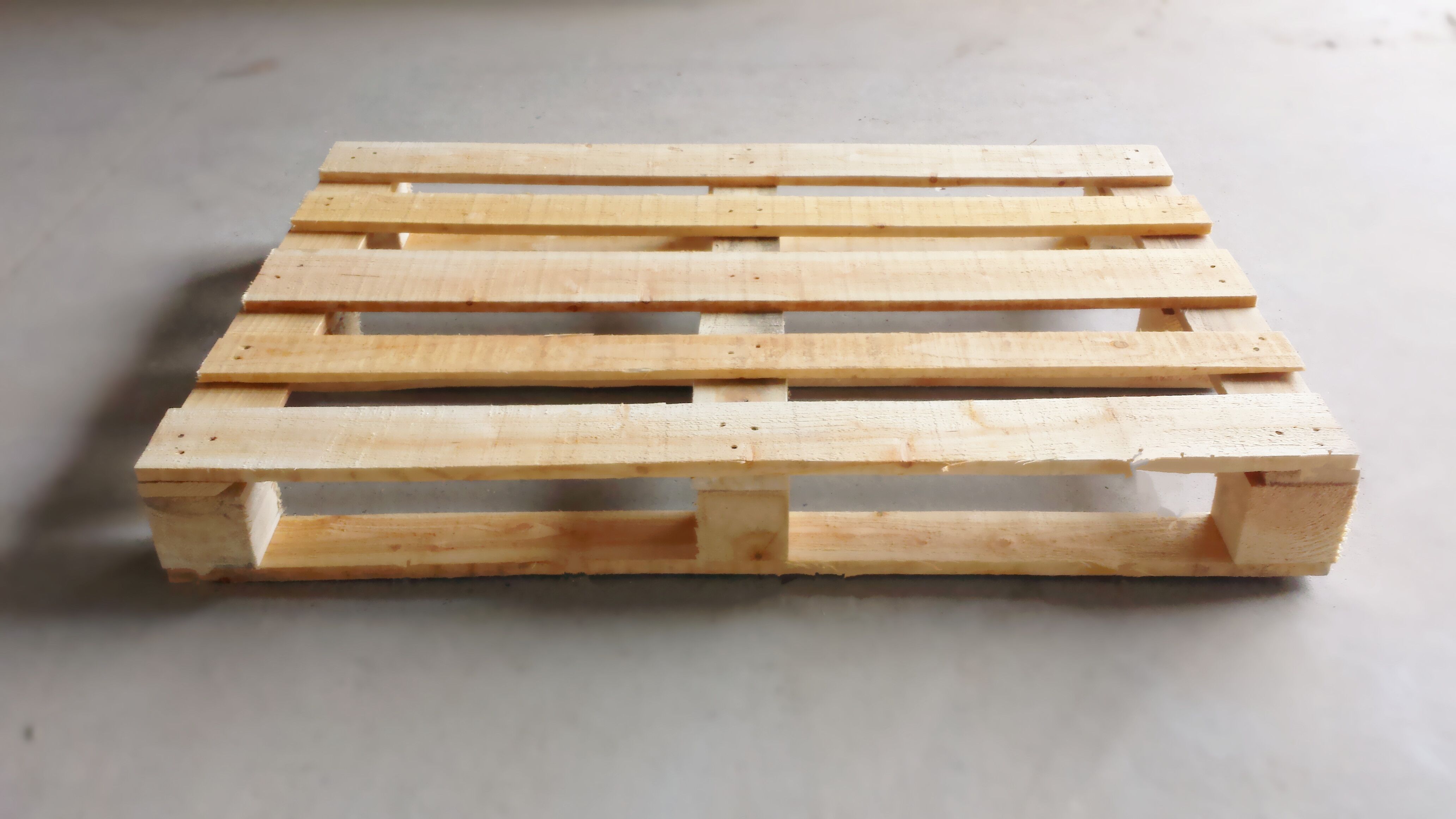 �����M(j��n)��ľ�бP(p��n)002